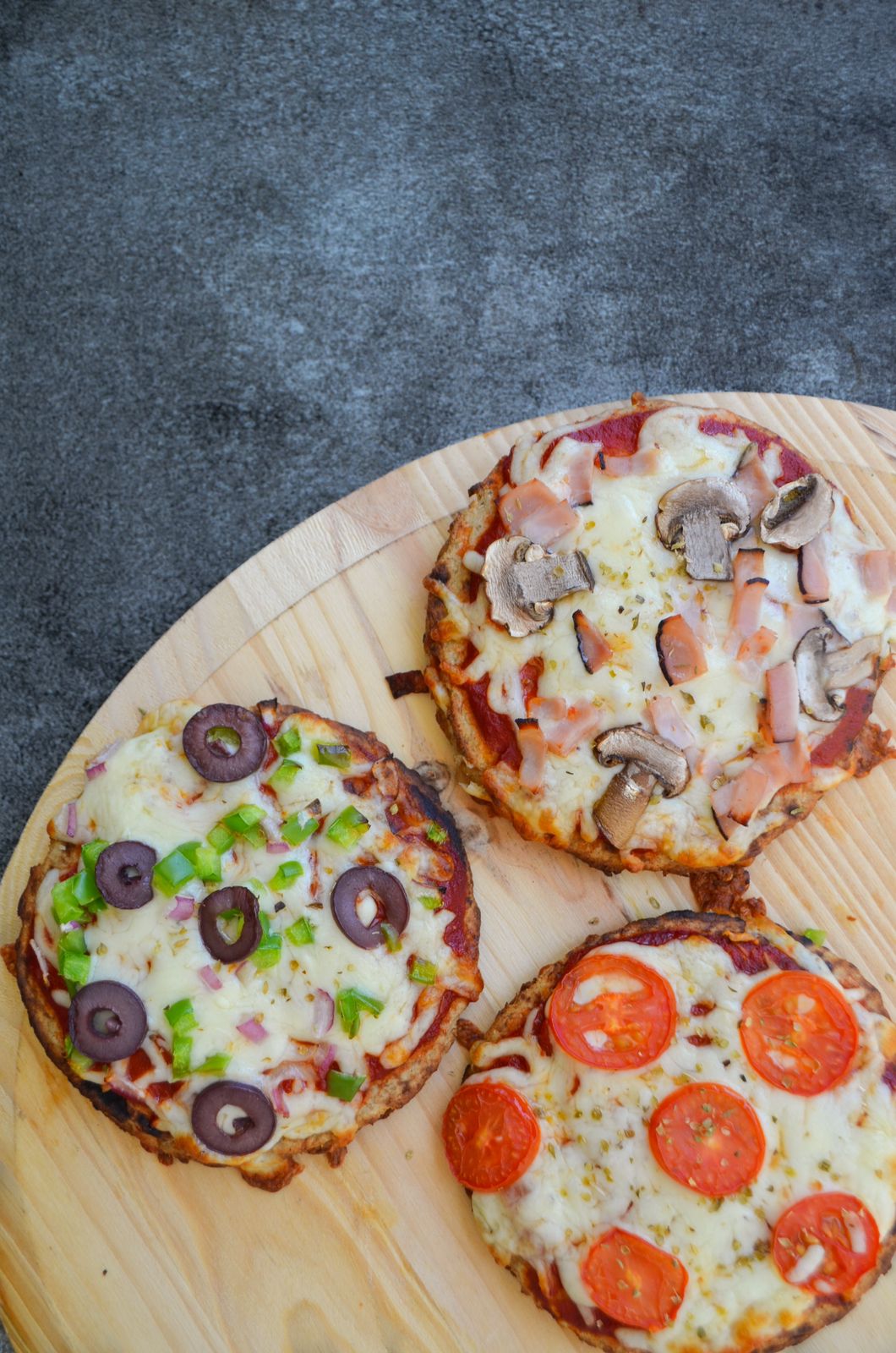 Mini Pizza Bases: 6 servings